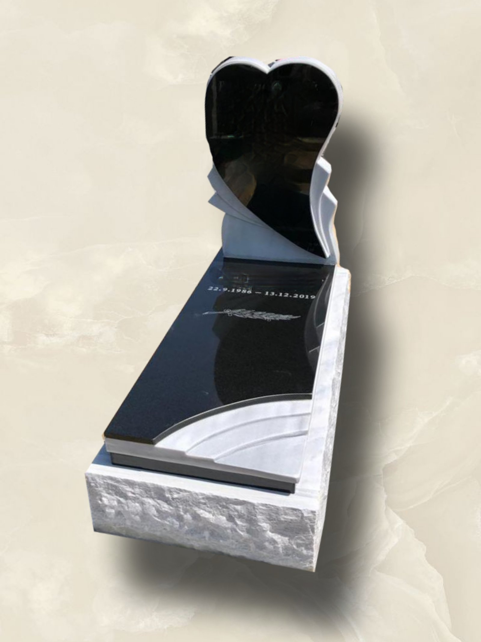 מצבות מפוסלות